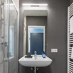 Ehrenfeld 4*