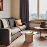 Ehrenfeld 4*