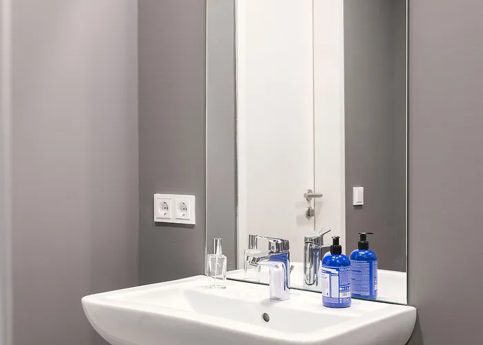 Aparthotel Ehrenfeld 4*